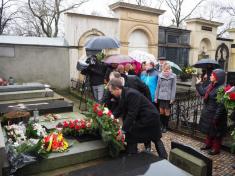 Poklonili jsme se památce Boženy Němcové u jejího hrobu
