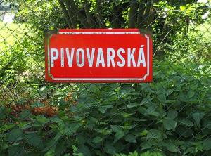Oprava komunikace v Pivovarské ulici začíná 1